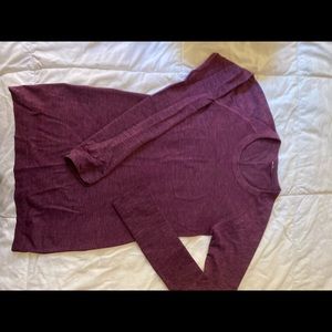 Lululemon maroon/purple run swiftly top size 4
